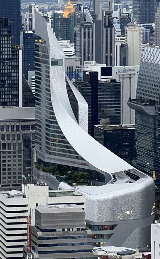 Penthouse Bar + Grill, rooftop bar in Bangkok – photo of the building