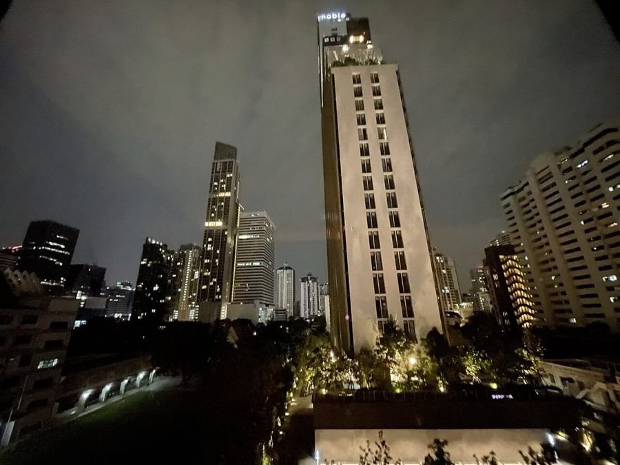 Sanctuary Bangkok, rooftop bar in Bangkok – photo of the skyline
