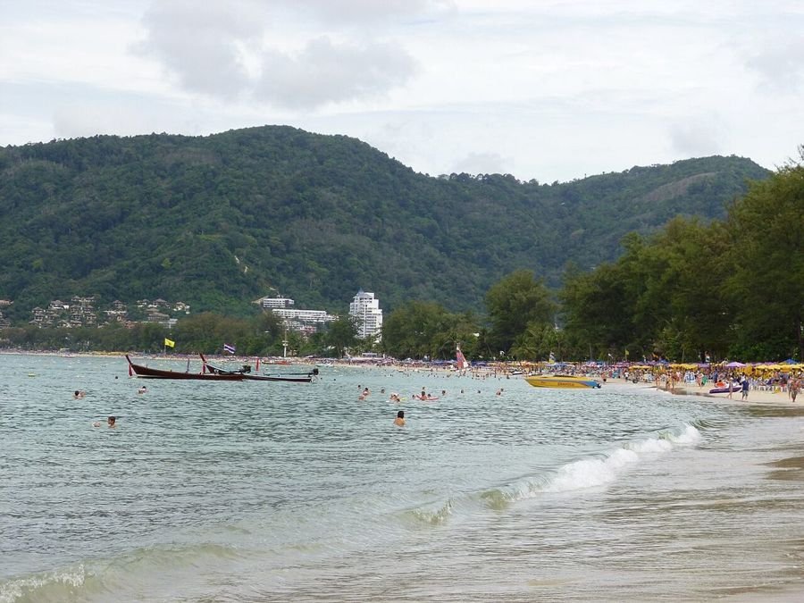 The Surface, rooftop bar in Phuket – photo of the surroundings
